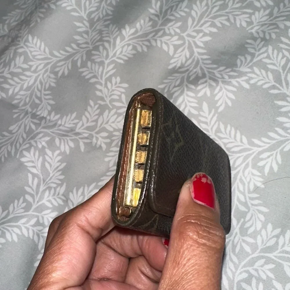 Louis Vuitton key holder Brown Monogram